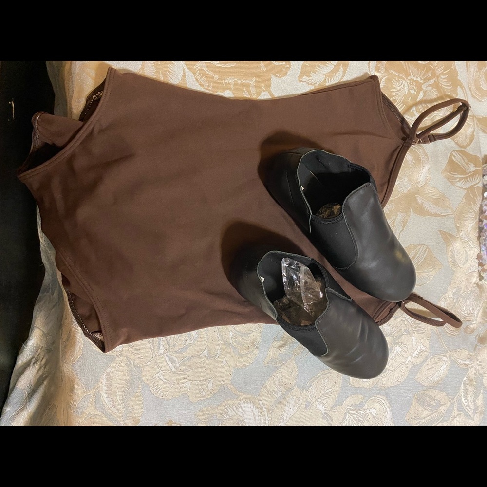 Dance leotard and shoes
